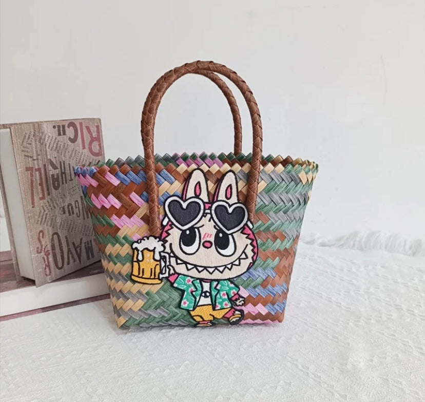 Fashionable and cute retro imitation rattan handmade woven beach bag storage bag