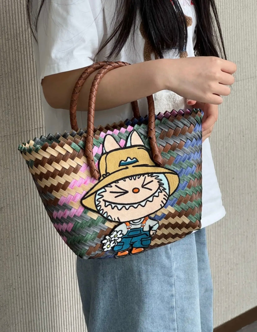 Fashionable and cute retro imitation rattan handmade woven beach bag storage bag